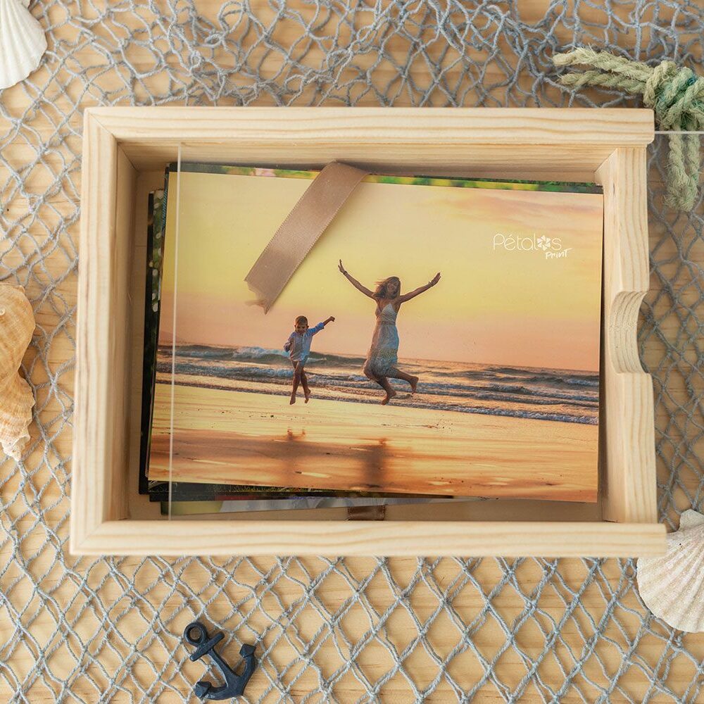 PhotoBox Crystal: Caja con tapa transparente para guardar fotos